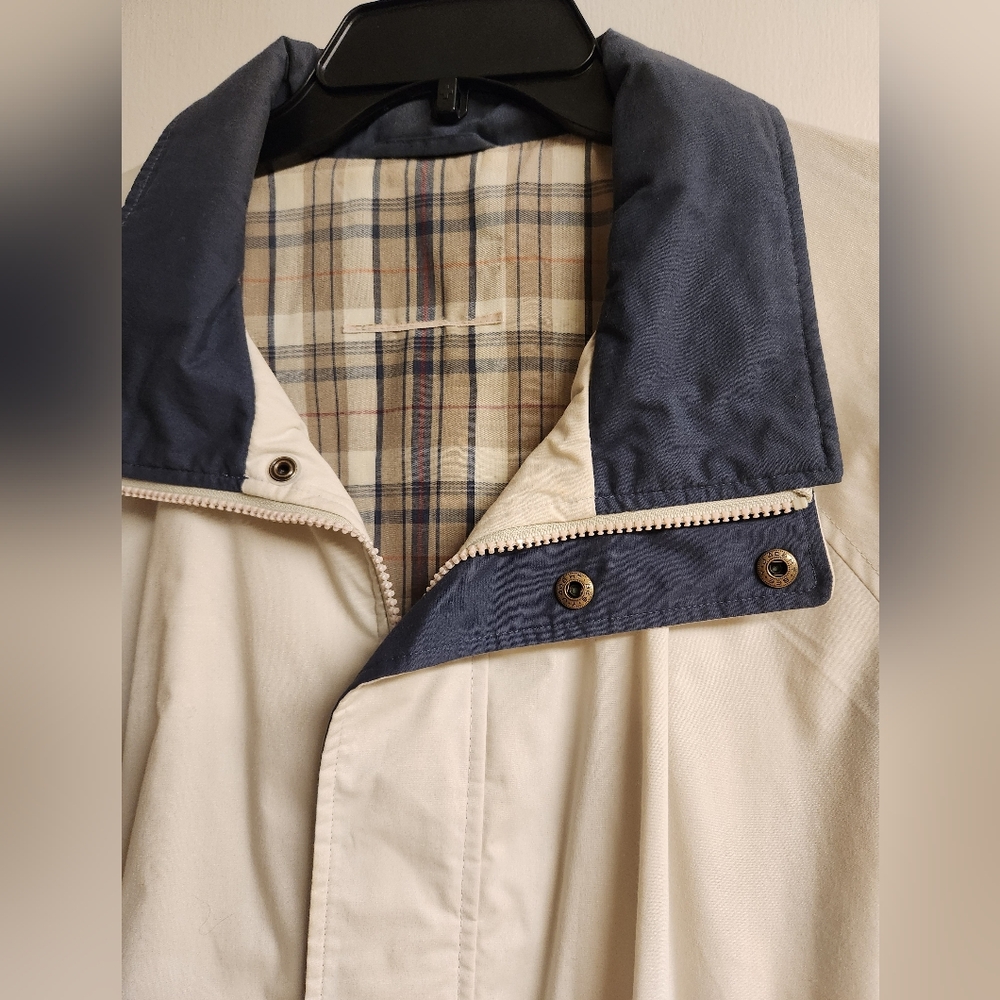 Blue,Creme&Tan Jacket With Plaid Lining, Hood In Collar